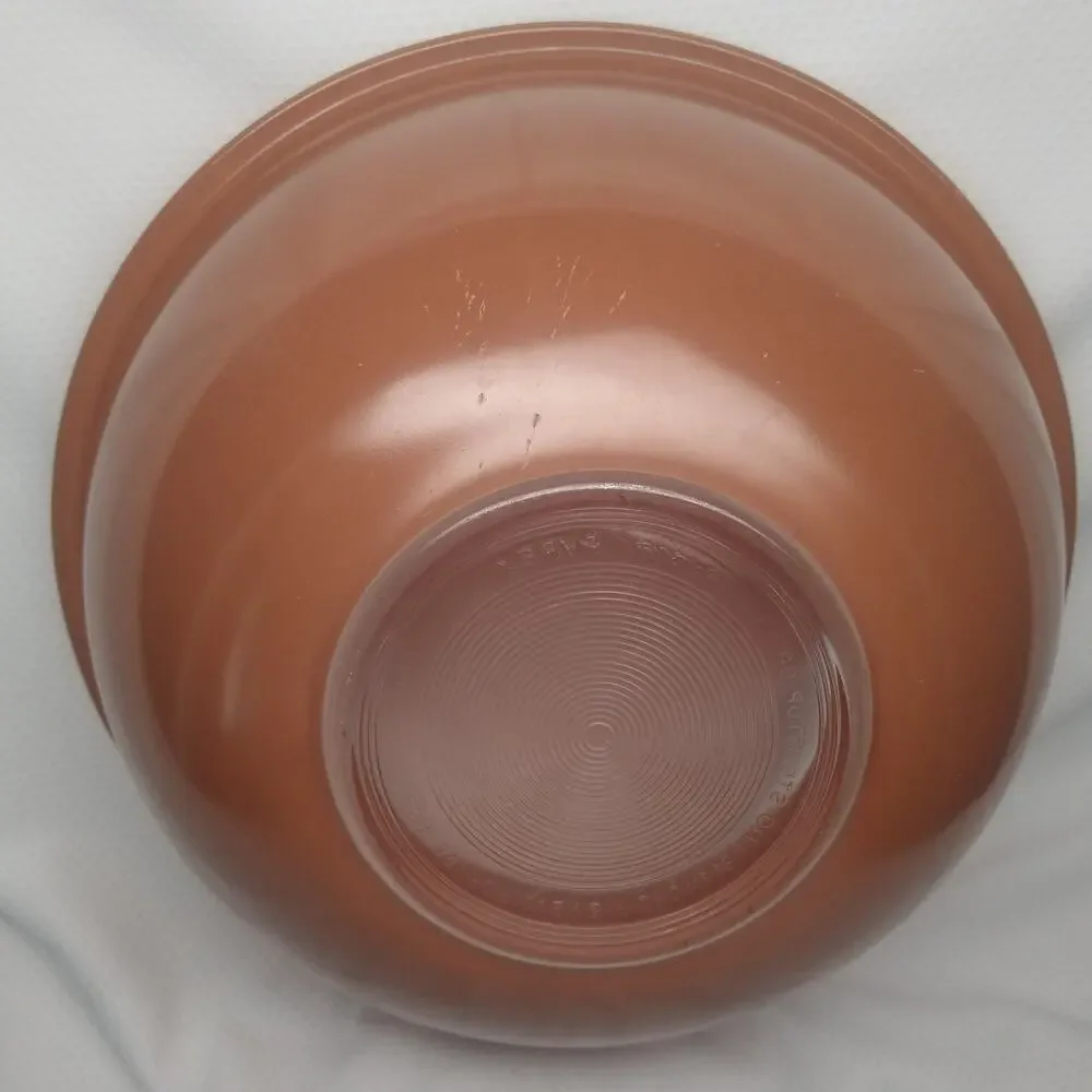 Pyrex vintage kitchenware